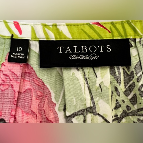 Talbots pleated floral skirt. Pink and green. Zip side closure. 100% cotton. 10 - Picture 8 of 9